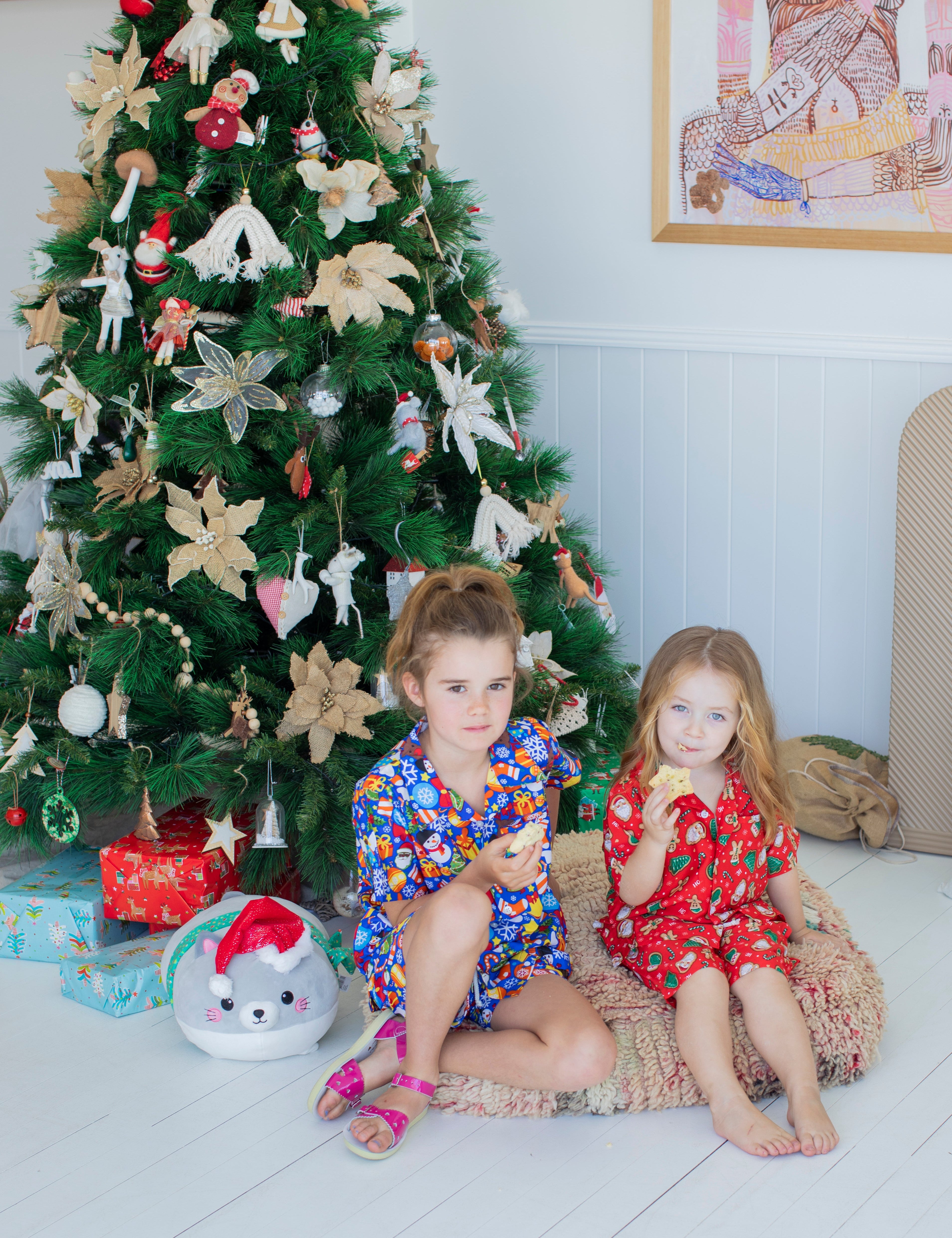 Kids’ Christmas Outfits for School Concerts & Performances